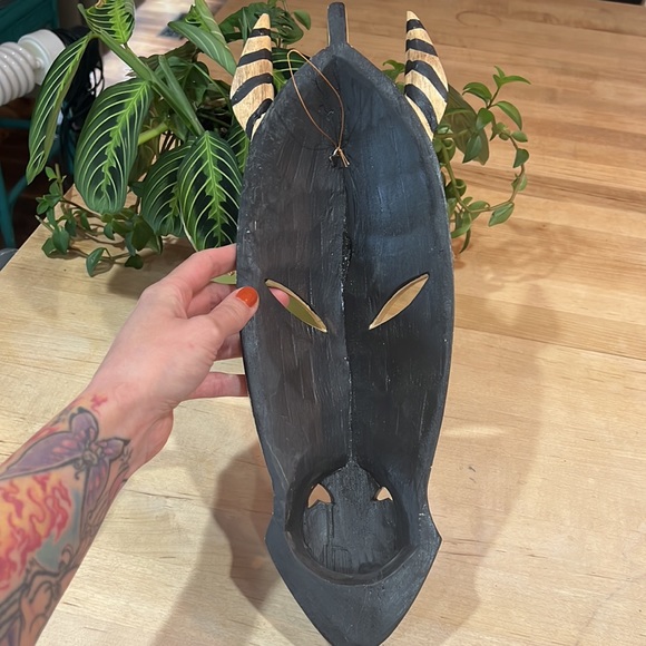 Wooden Zebra hanging mask - Picture 3 of 5